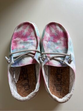 Hey Dude Youth Wendy Shoes in Pink and Light Blue Tie Dye